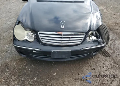 2007 Mercedes-Benz C 280 4Matic из США, поврежденный, VIN WDBRF92H77F900669